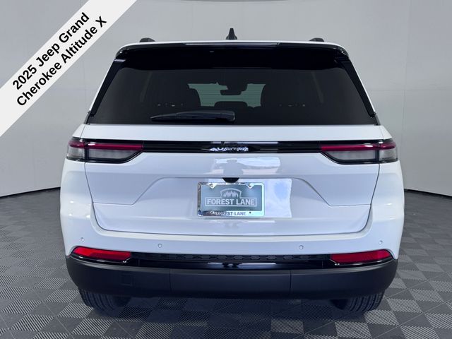 2025 Jeep Grand Cherokee Altitude X photo 7
