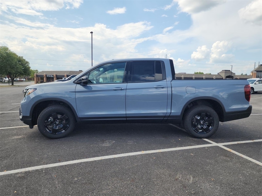2025 Honda Ridgeline Black Edition photo 13