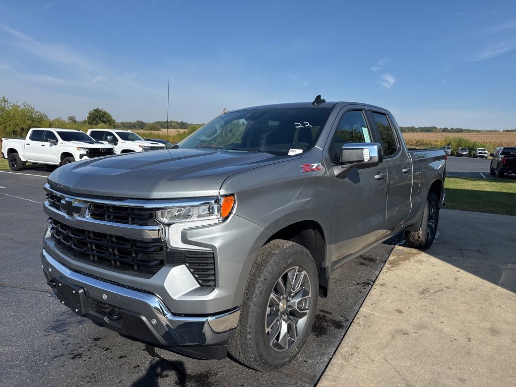 2026 Chevrolet Silverado 1500 photo 3