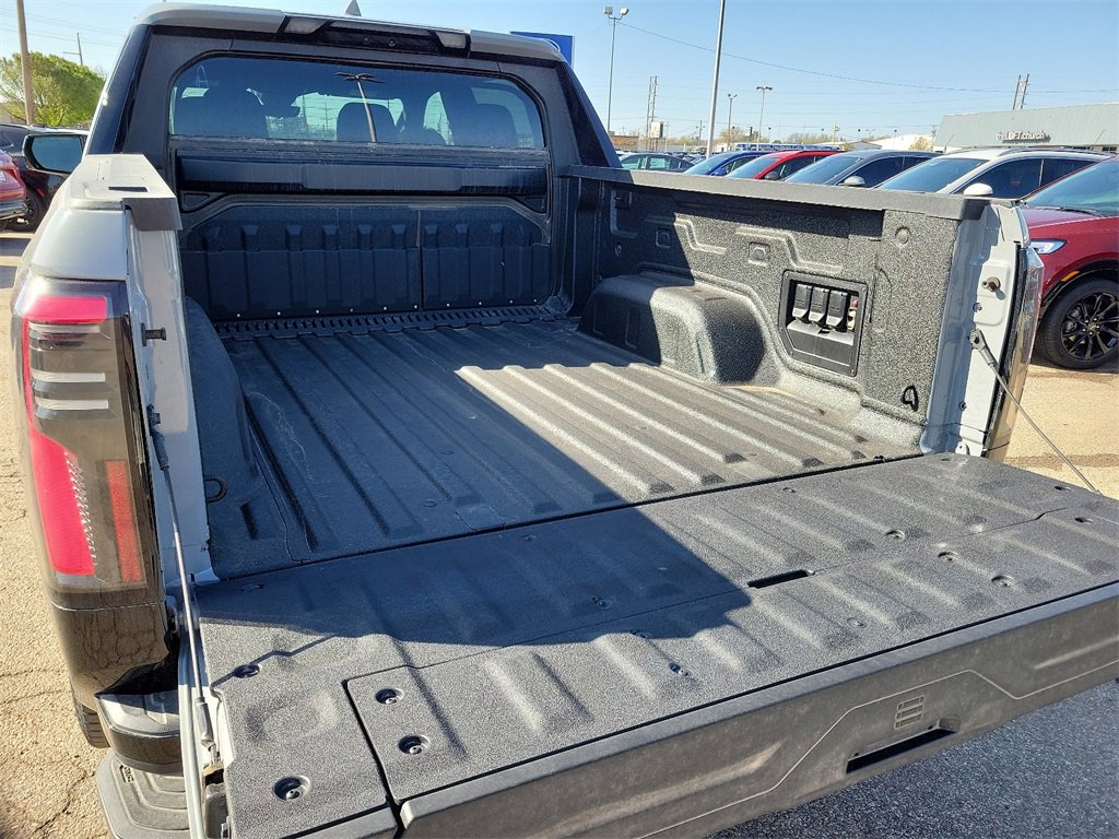 2025 Gmc Sierra EV photo 15