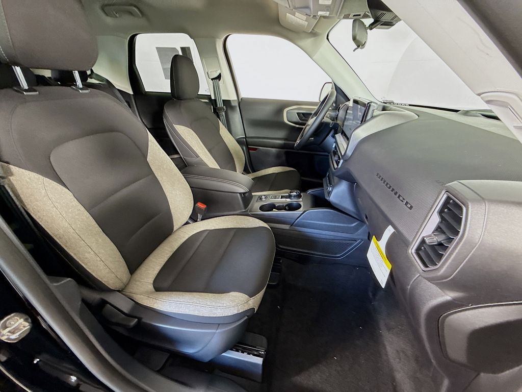 2025 Ford Bronco Sport Big Bend photo 28