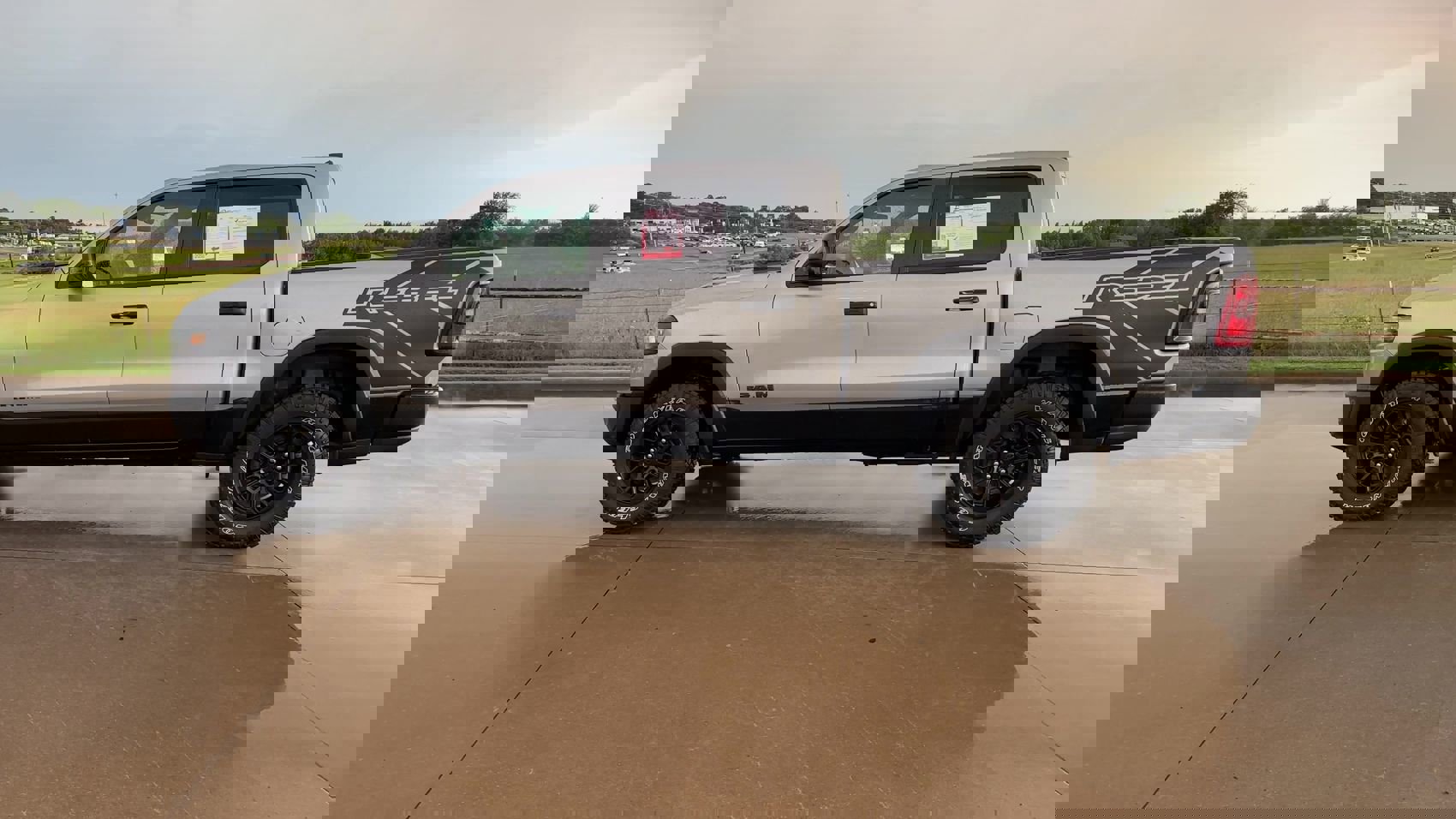 2025 Ram 1500 Rebel photo 4