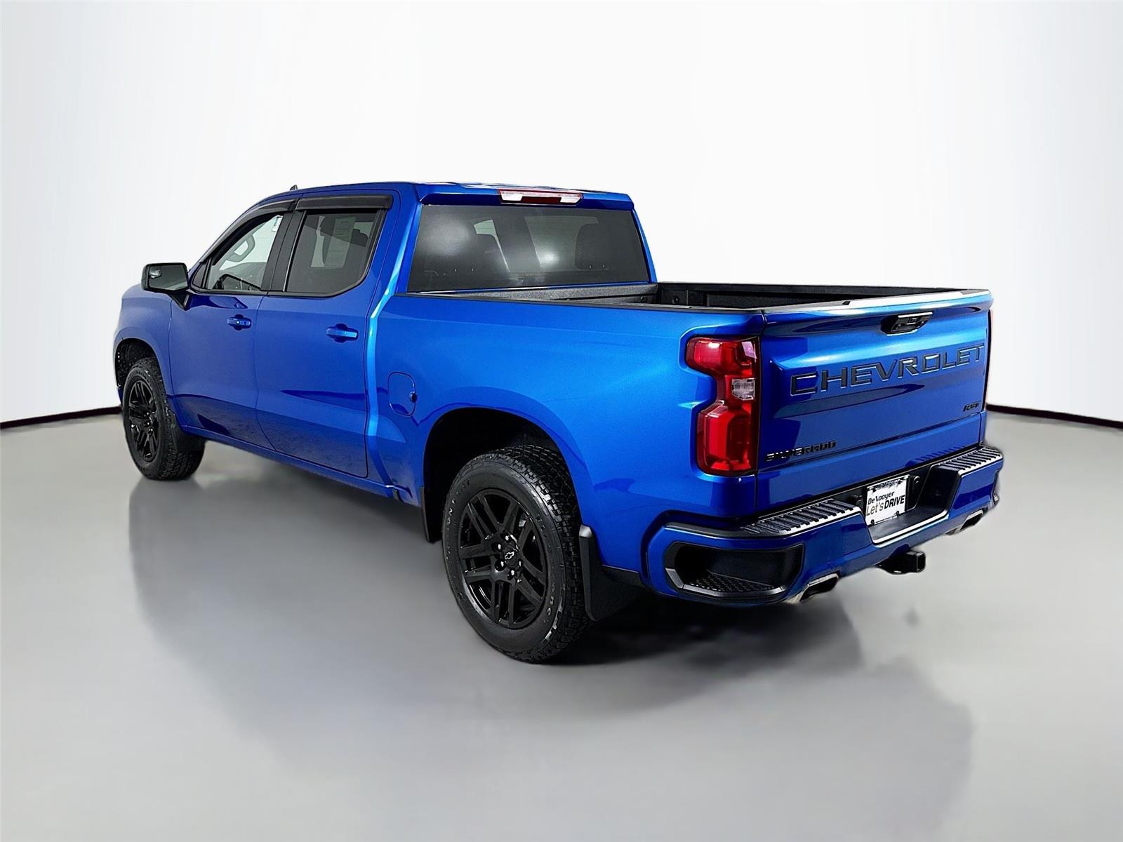 2023 Chevrolet Silverado 1500 RST photo 4