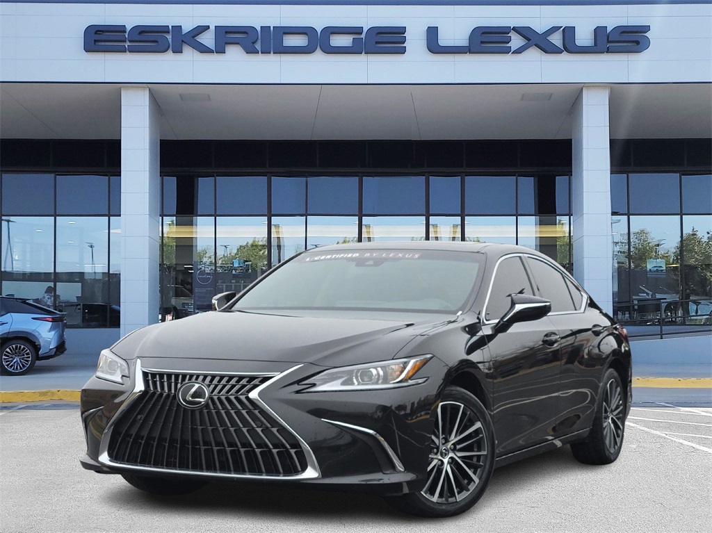 2025 Lexus ES Hybrid 300h's photo
