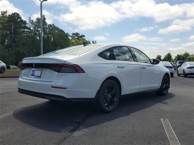 2025 Honda Accord SE photo 4
