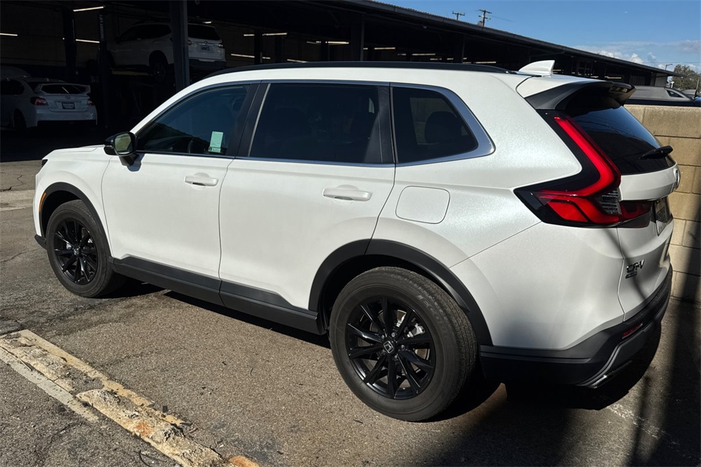 2023 Honda CR-V Hybrid Sport photo 2