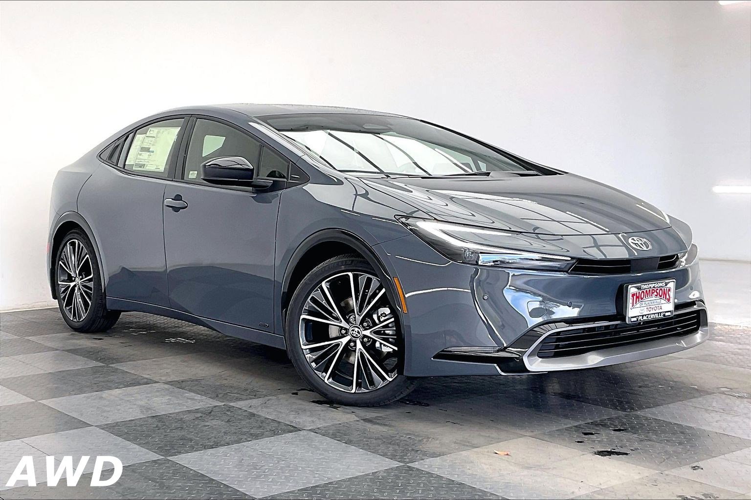 2026 Toyota Prius XLE's photo