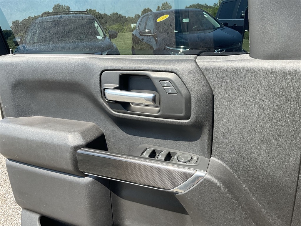 2022 Chevrolet Silverado 1500 Custom Trail Boss photo 14
