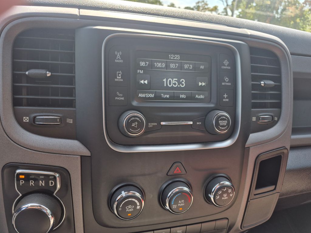 2017 Ram 1500 Express photo 15