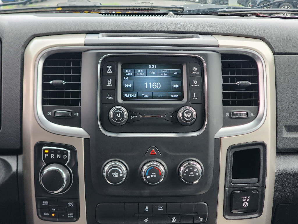 2014 Ram 1500 Big Horn photo 3