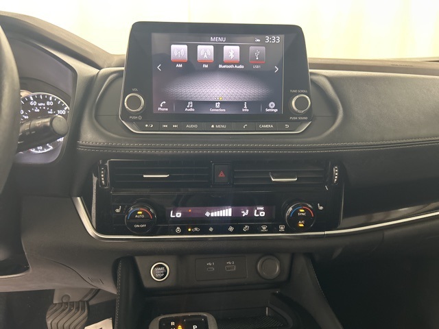 2023 Nissan Rogue SL photo 18