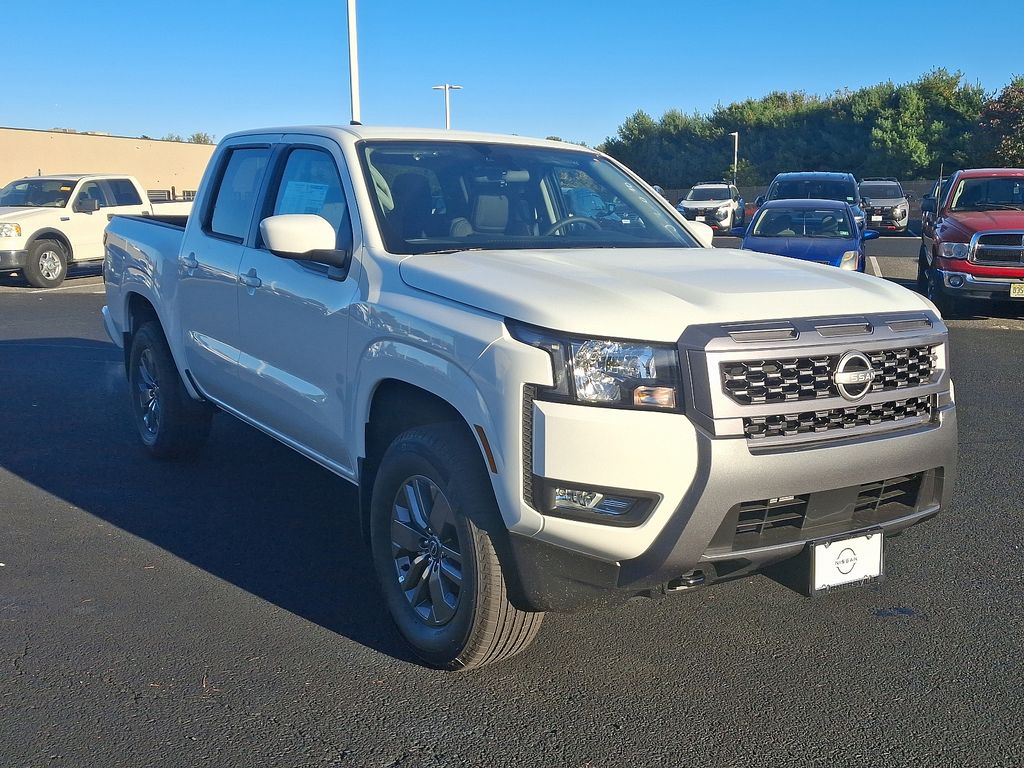 2025 Nissan Frontier SV photo 2
