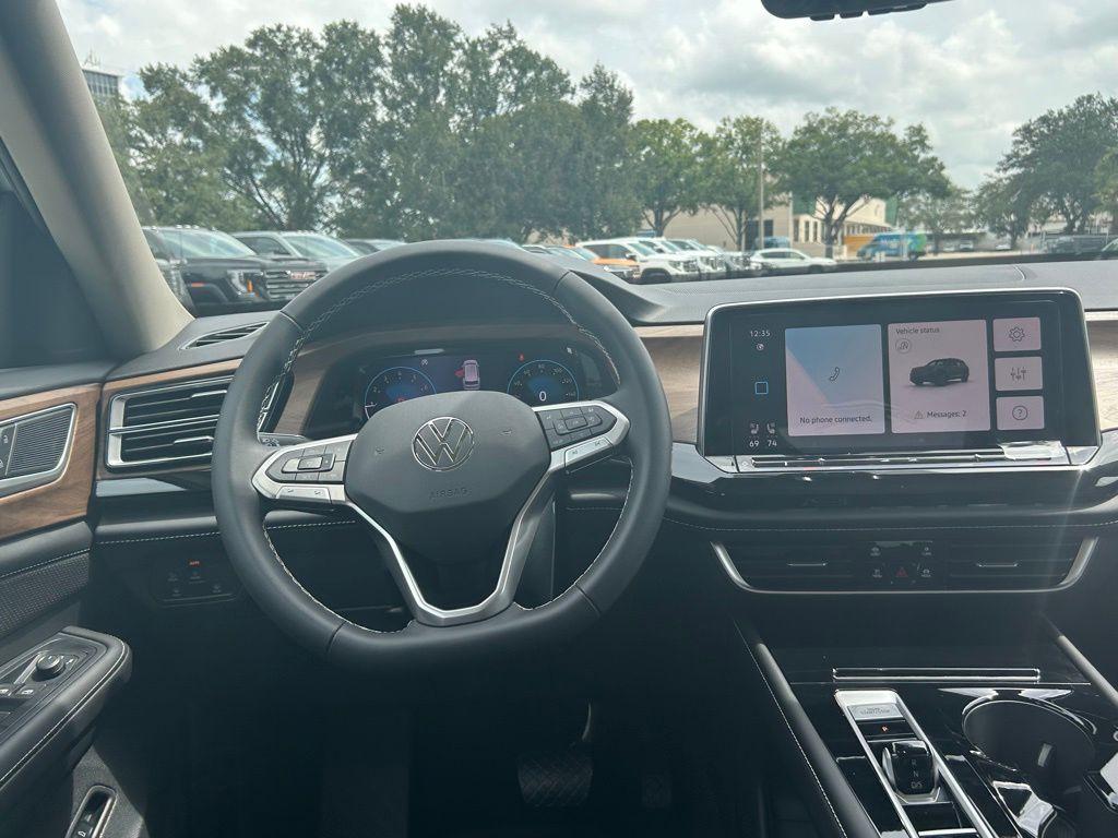 2026 Volkswagen Atlas SE Technology photo 42
