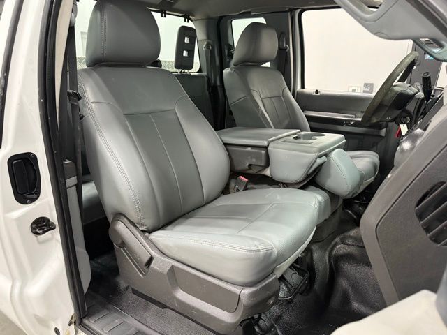 2012 Ford F-250 photo 21