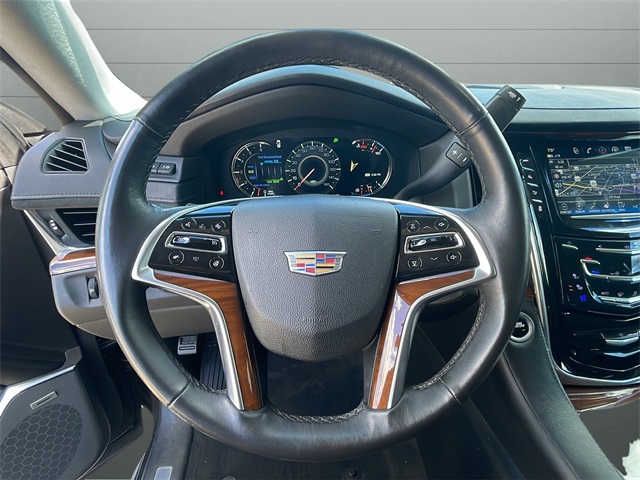 2017 Cadillac Escalade Luxury photo 35