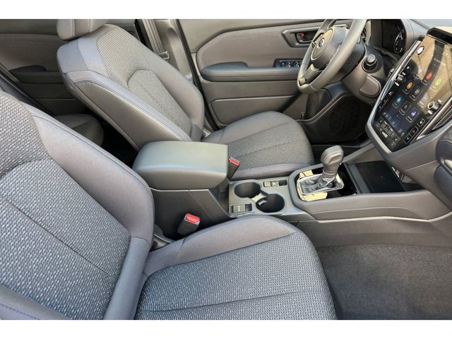 2025 Subaru Forester Premium photo 15