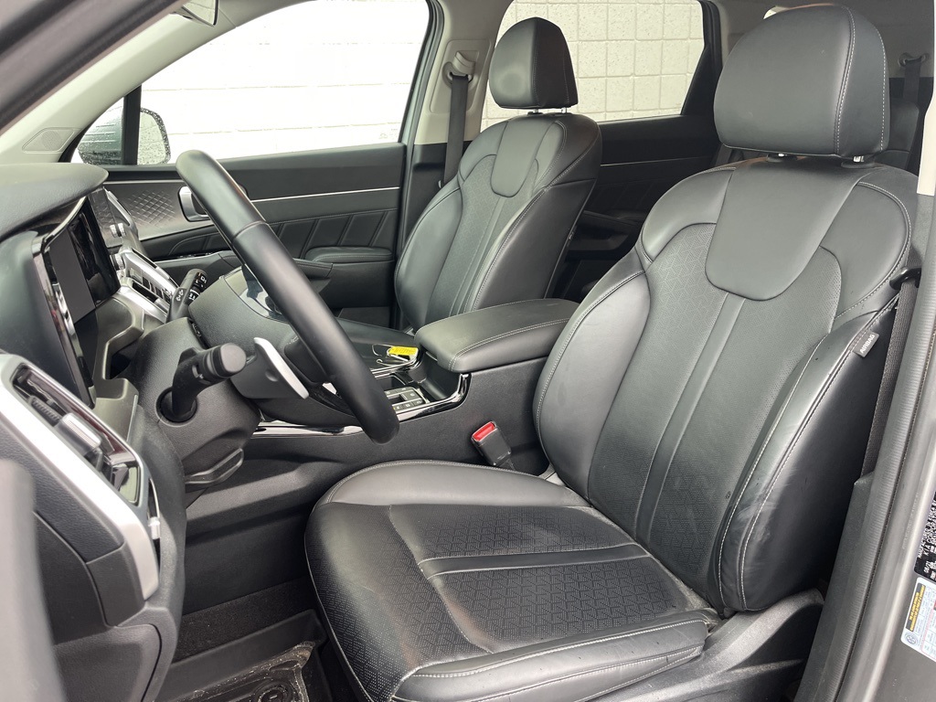 2022 Kia Sorento Plug-In Hybrid SX photo 10