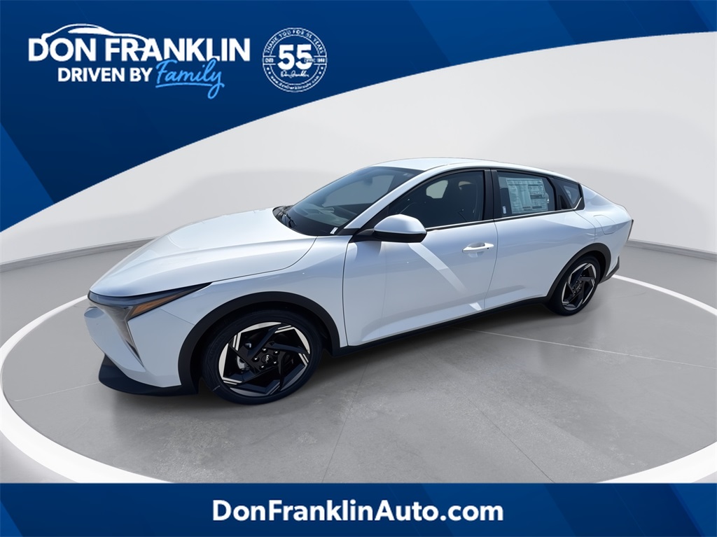 2025 Kia K4 EX's photo