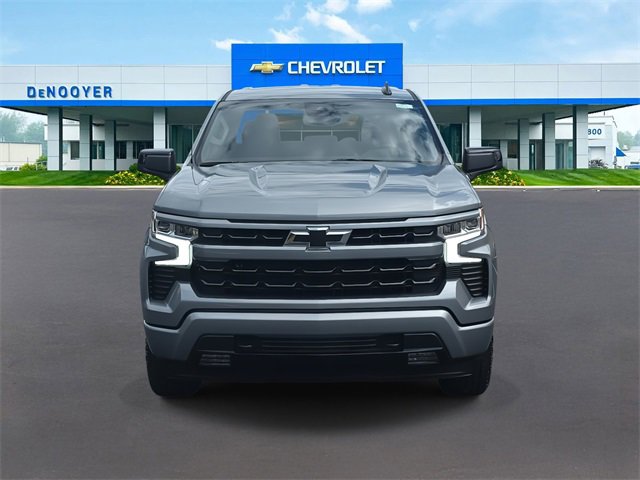 2026 Chevrolet Silverado 1500 RST photo 2
