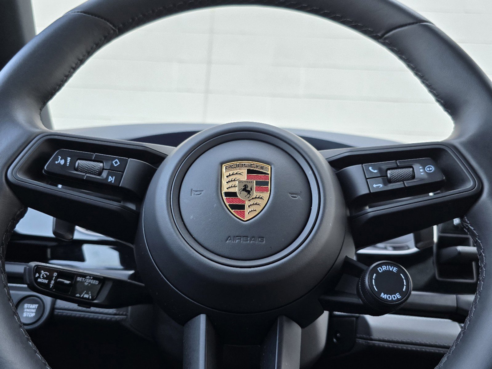 2024 Porsche Panamera 4 photo 29