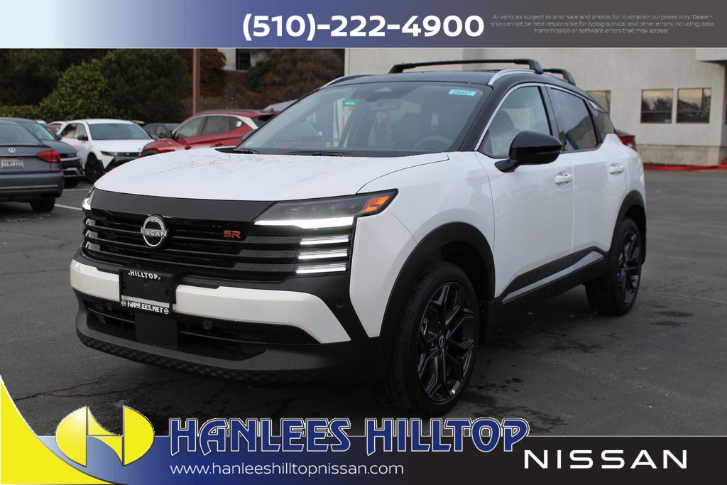 2026 Nissan Kicks SR photo 2