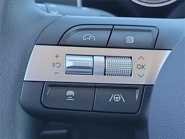 2025 Hyundai Tucson SE photo 9