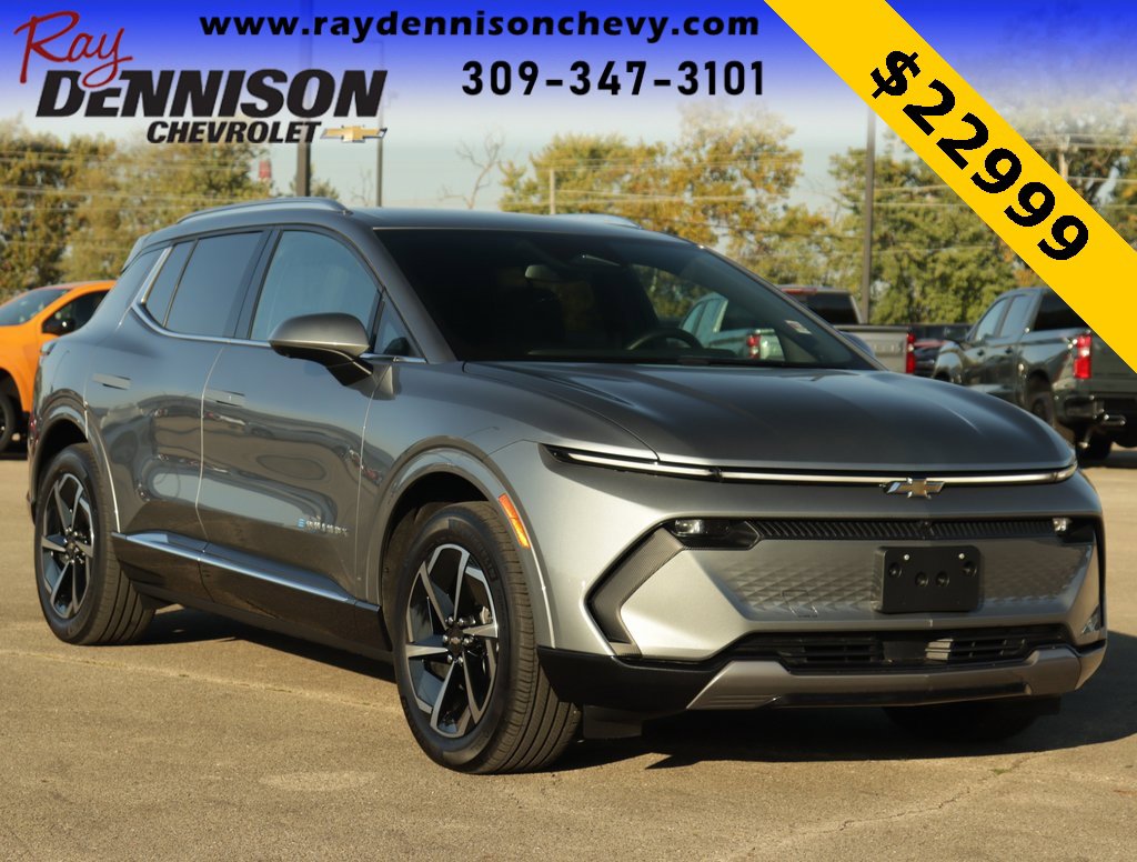 2024 Chevrolet Equinox EV LT's photo