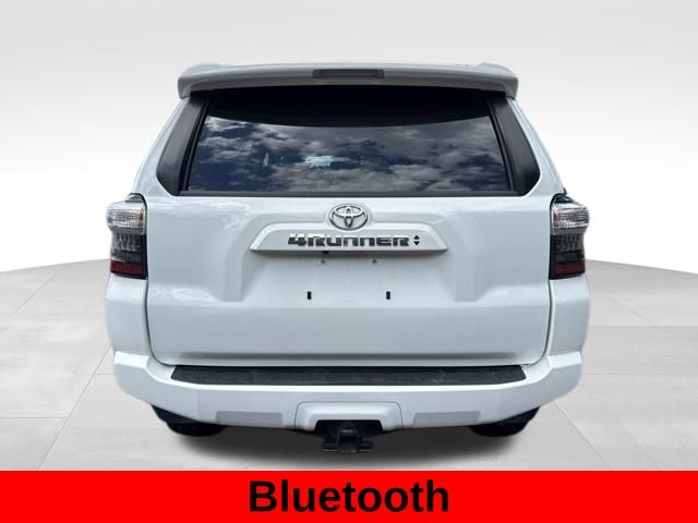 2024 Toyota 4Runner SR5 Premium photo 3