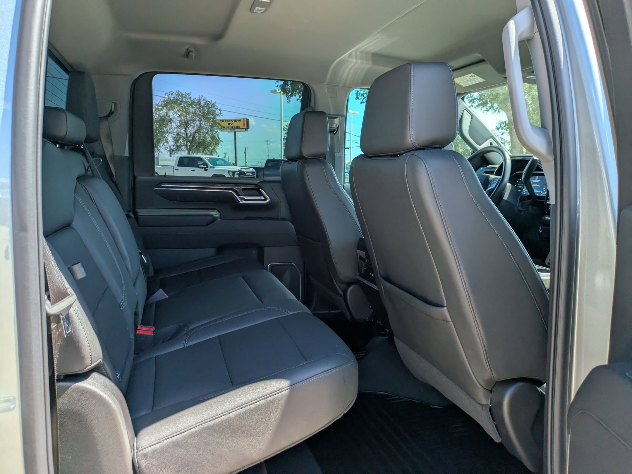 2025 Chevrolet Silverado 2500HD LTZ photo 26