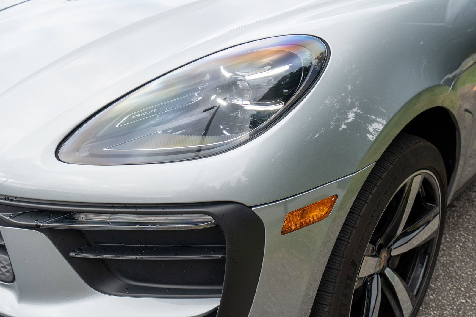 2024 Porsche Macan Base photo 15