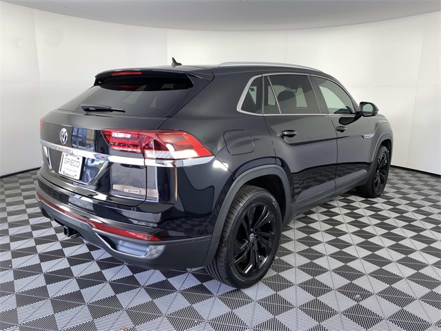 2020 Volkswagen Atlas Cross Sport V6 SEL photo 8