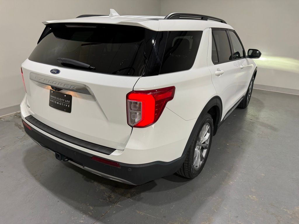 2022 Ford Explorer XLT photo 6