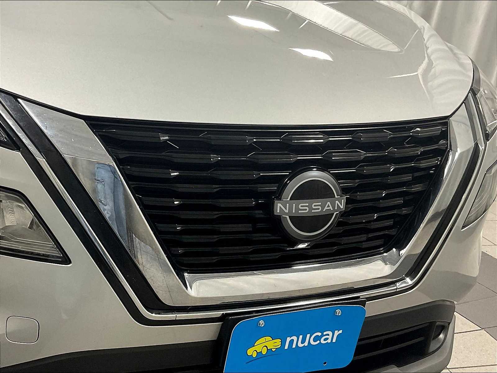 2023 Nissan Rogue SV photo 29