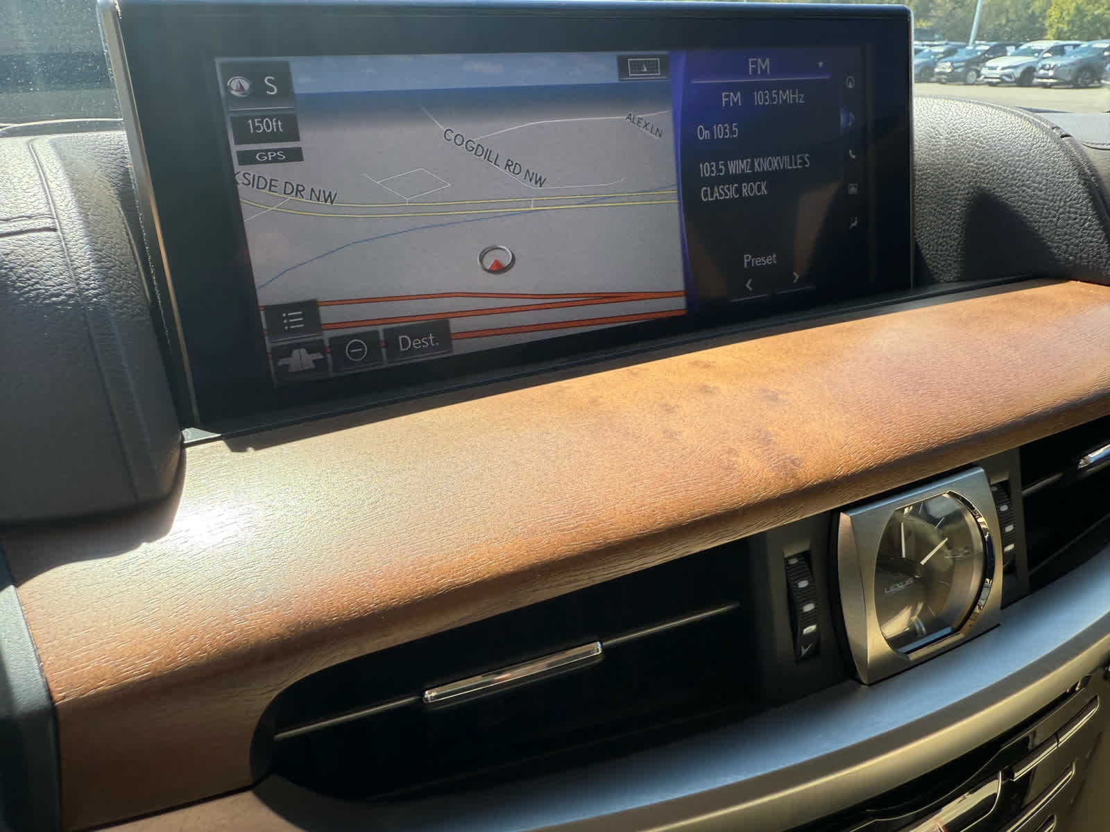 2021 Lexus LX 570 photo 17