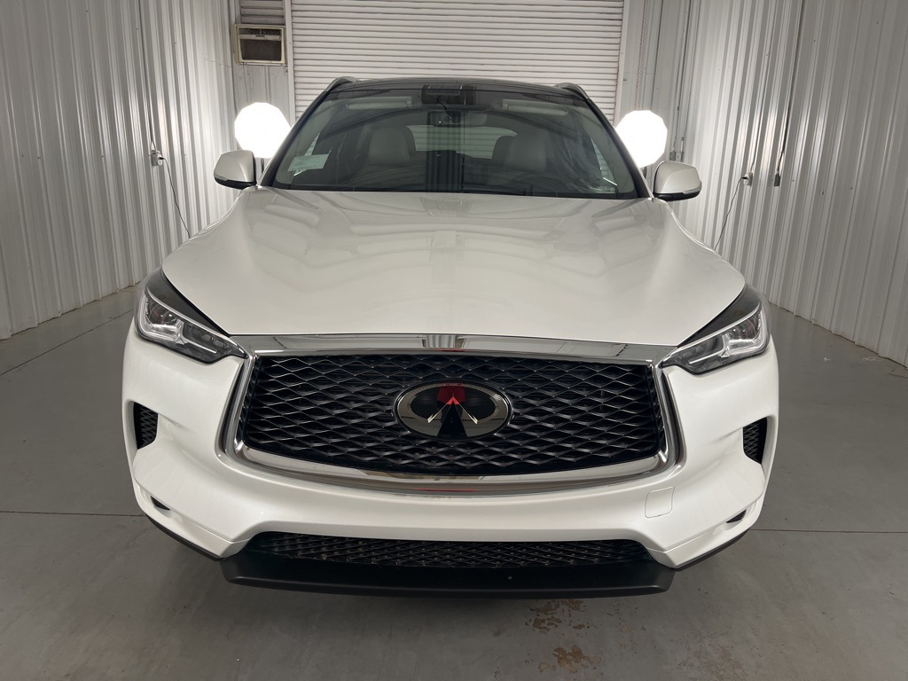 2025 Infiniti QX50 Luxe photo 3