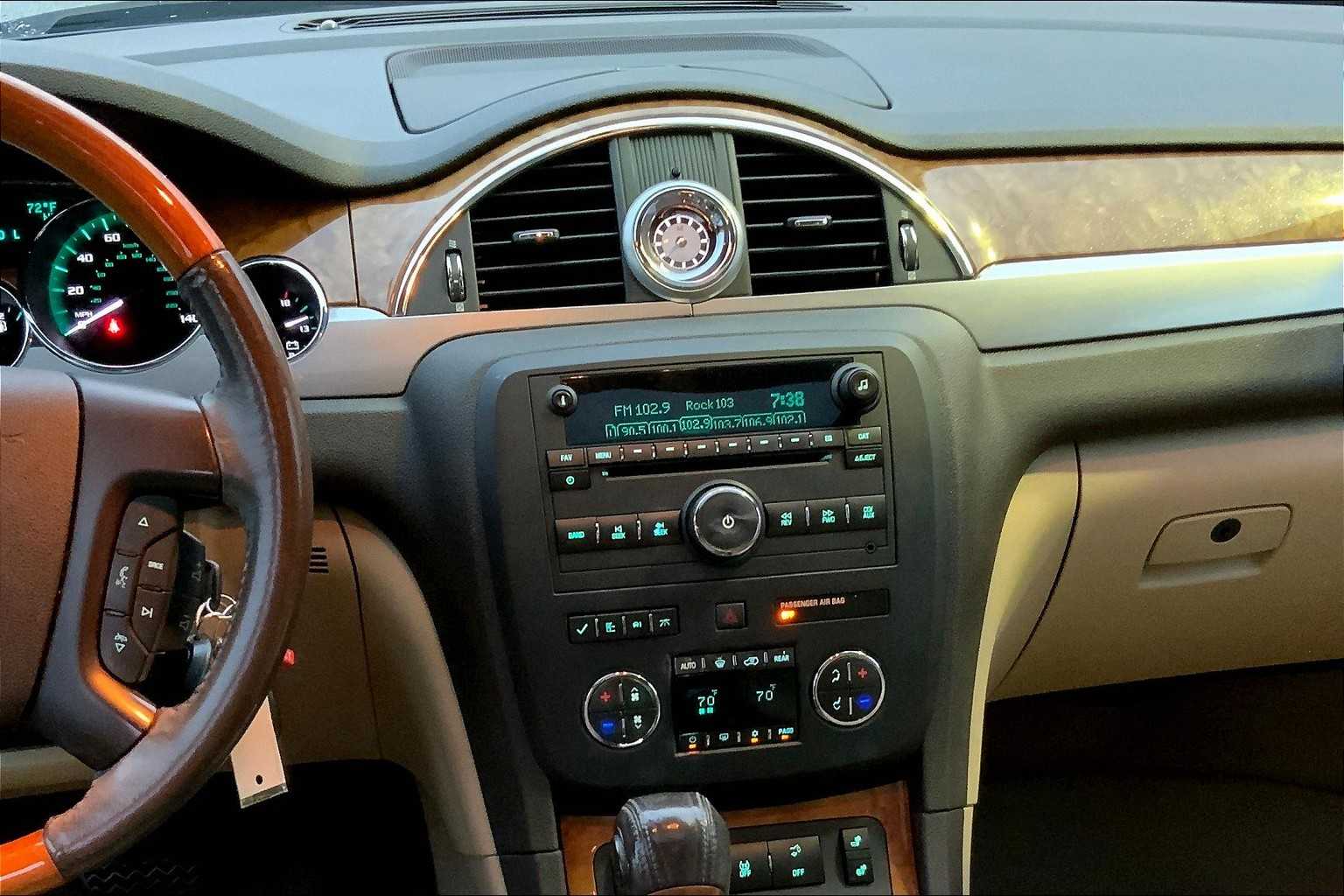 2012 Buick Enclave Leather photo 5