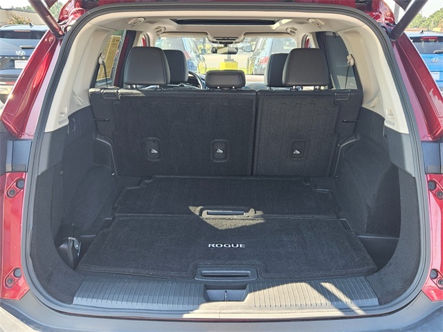 2023 Nissan Rogue Platinum photo 8