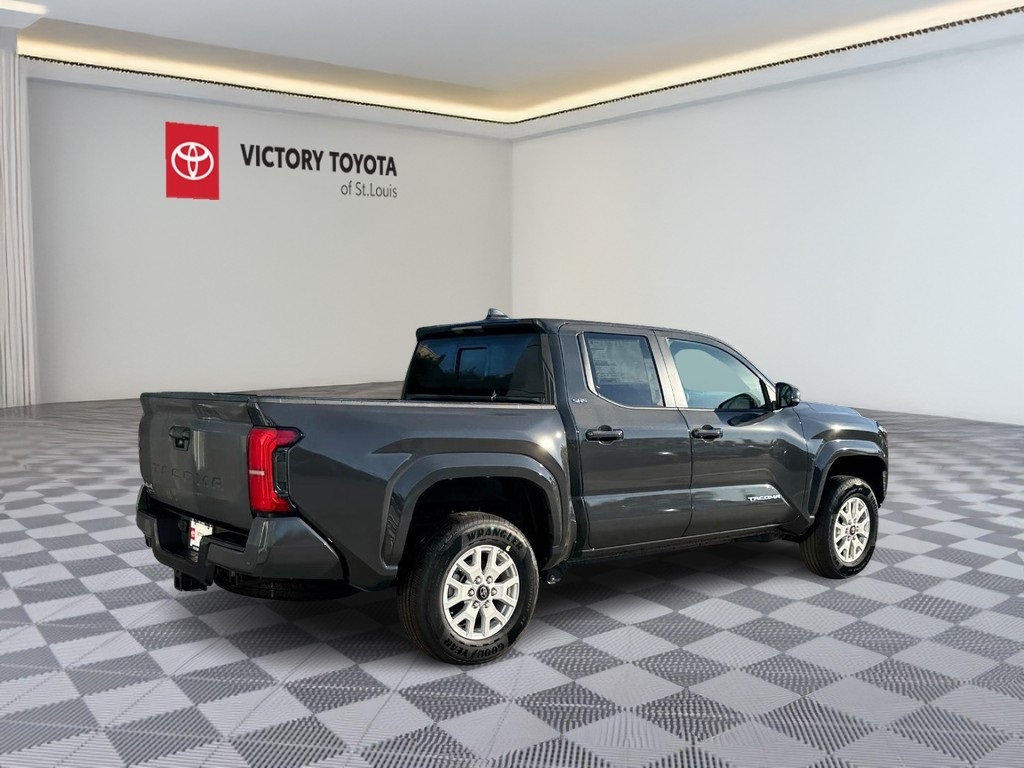 2025 Toyota Tacoma SR5 4x4 Double Cab photo 2