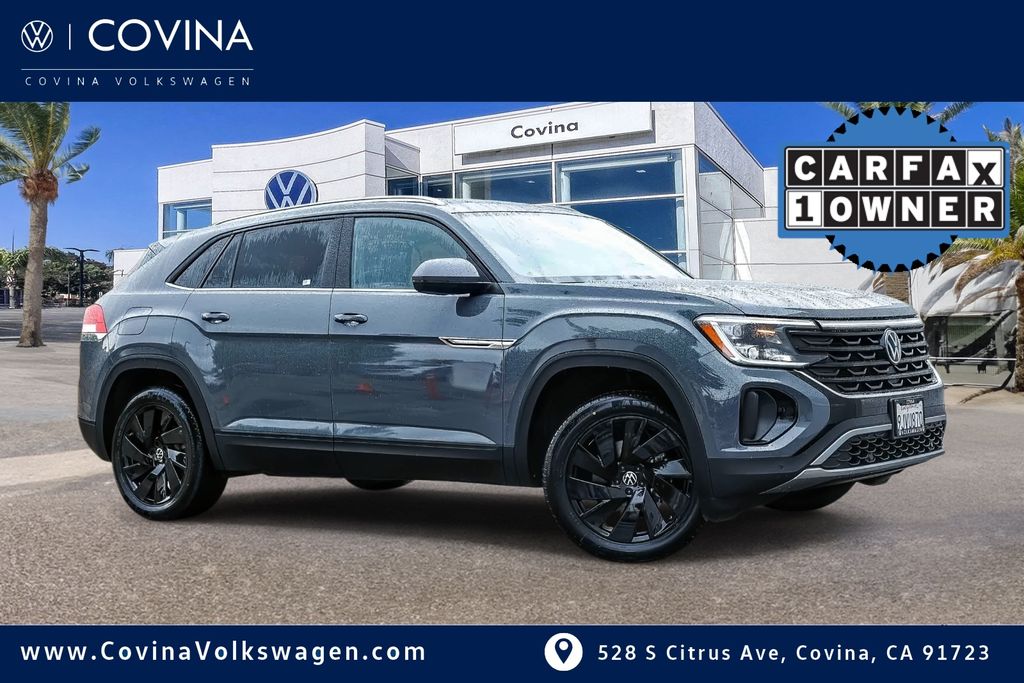 2024 Volkswagen Atlas Cross Sport SE w/Tech's photo