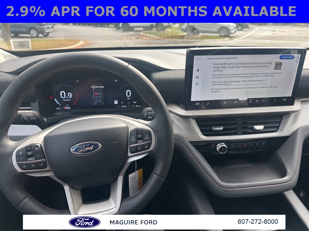 2025 Ford Explorer photo 14