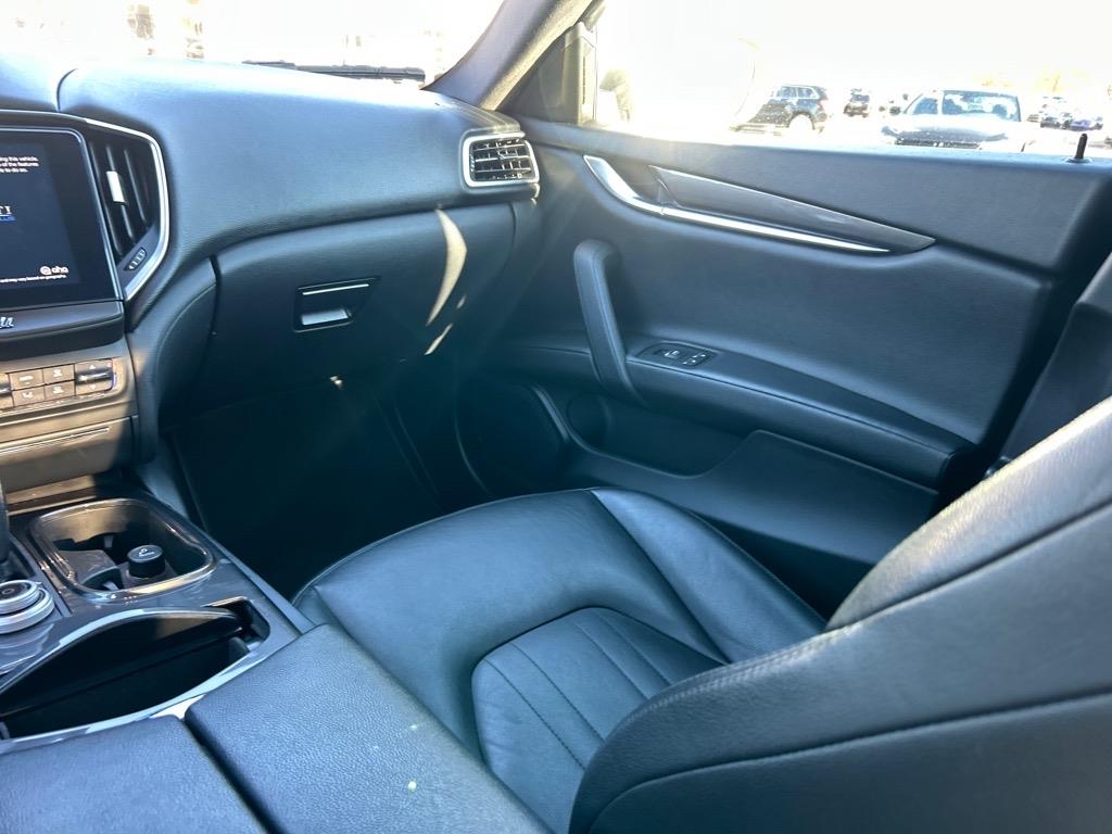 2019 Maserati Ghibli photo 23