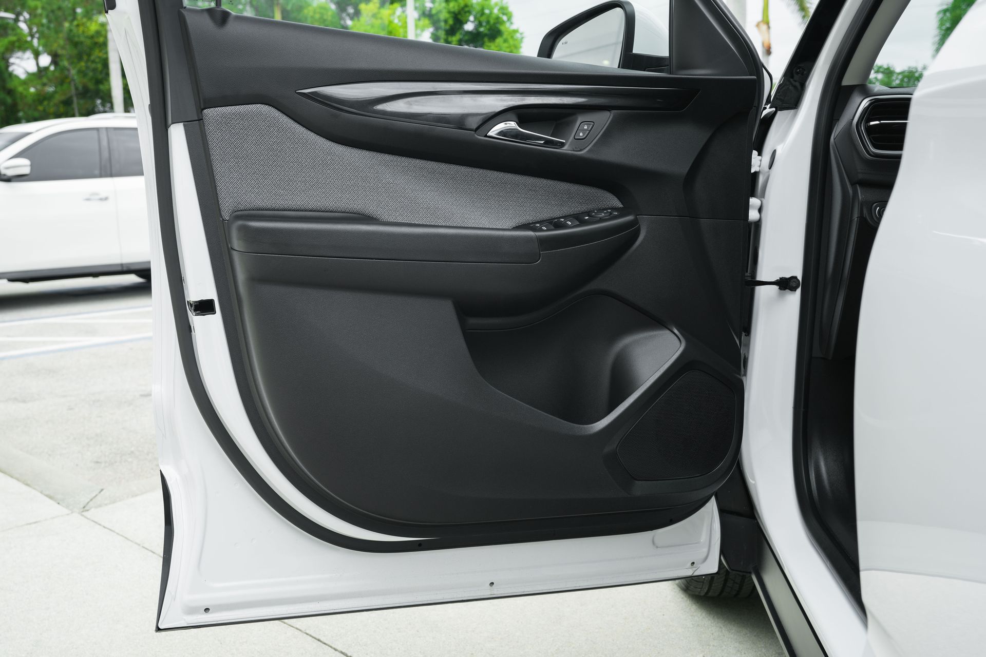 2024 Chevrolet Trailblazer LT photo 28