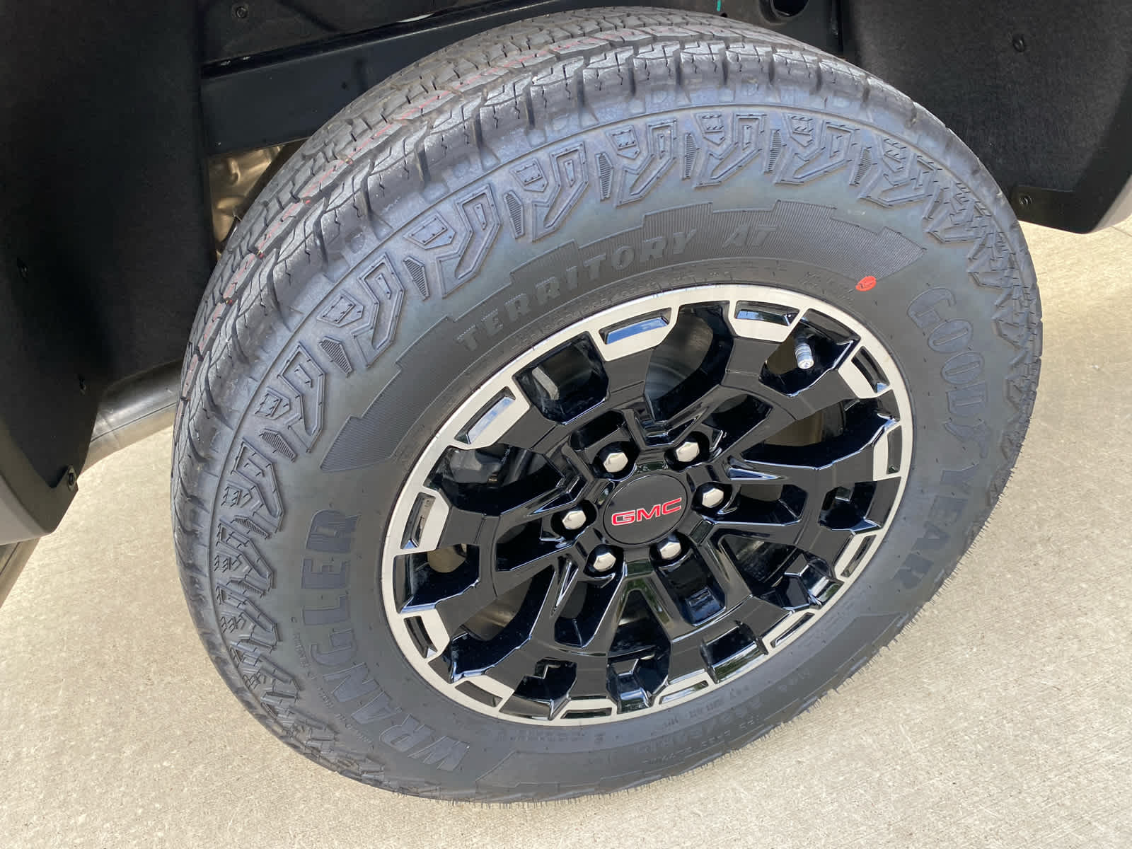 2026 Gmc Canyon AT4 photo 30