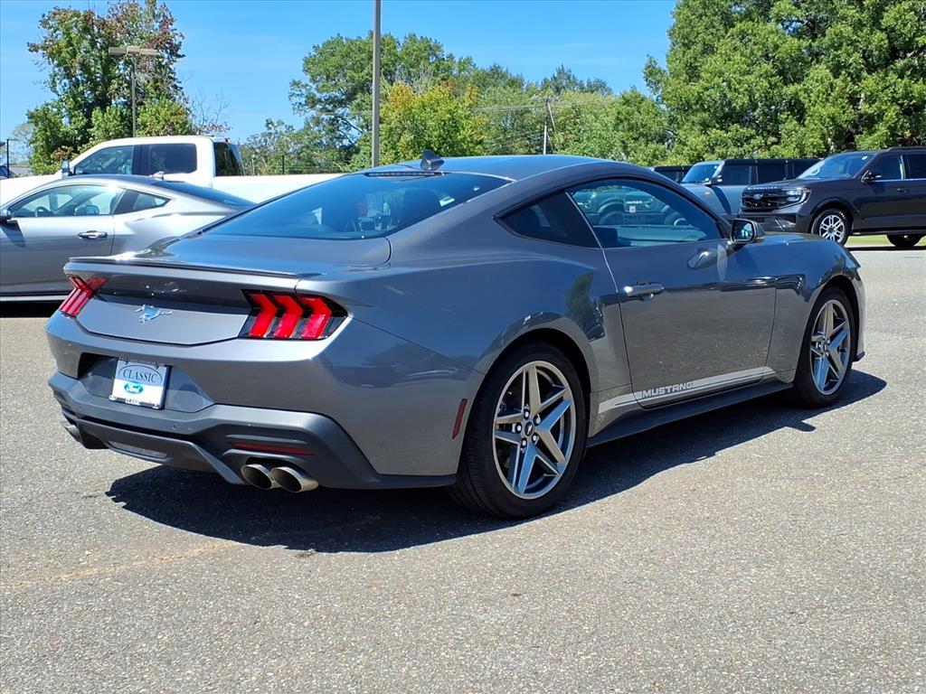 2024 Ford Mustang EcoBoost Premium photo 18