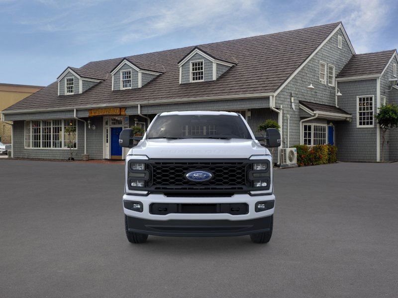 2025 Ford F-250 photo 3