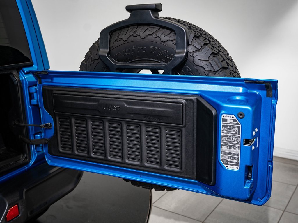 2024 Jeep Wrangler Willys 4xe photo 18