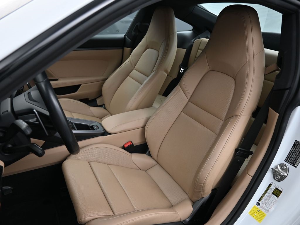 2022 Porsche 911 4 photo 4
