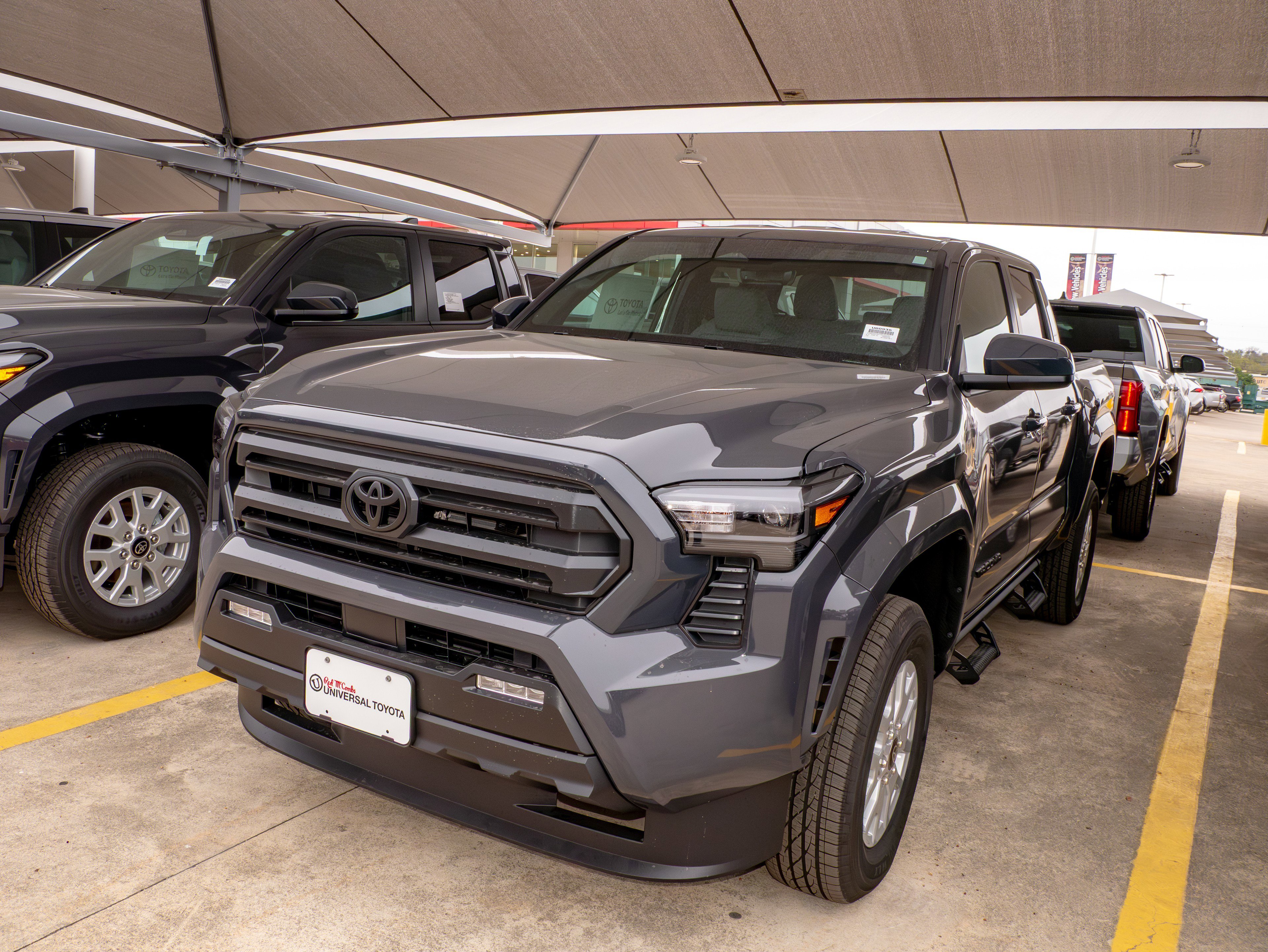 2026 Toyota Tacoma SR5's photo