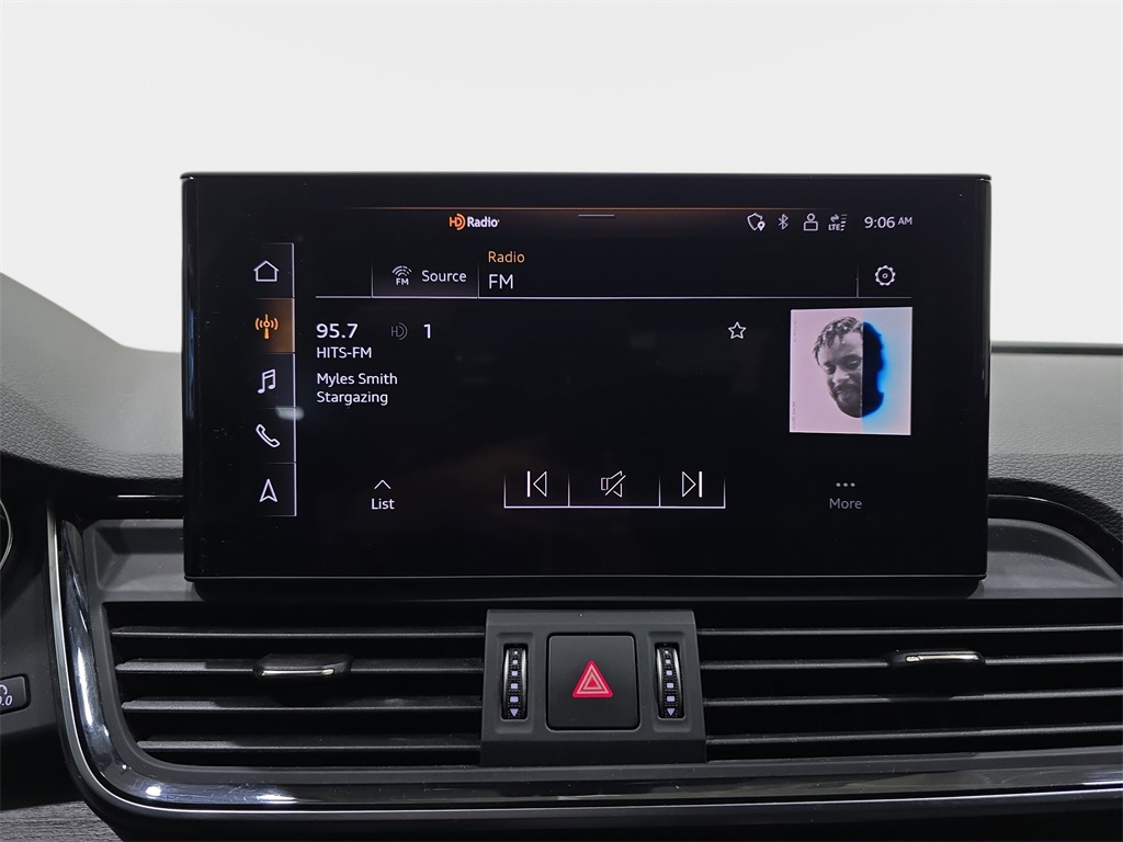 2022 Audi Q5 45 S line Premium photo 15