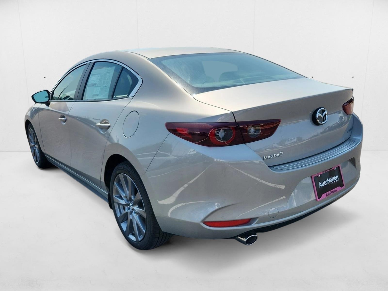 2025 Mazda Mazda3 2.5 s Preferred photo 3